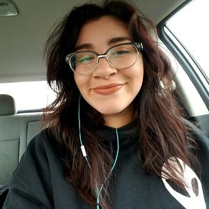 Meet your Posher, Amanda